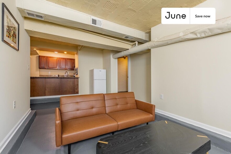 Building Photo - 1811 S Street NorthWest