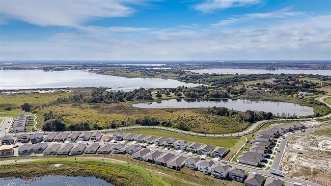 Building Photo - 1016 Griffon Ave