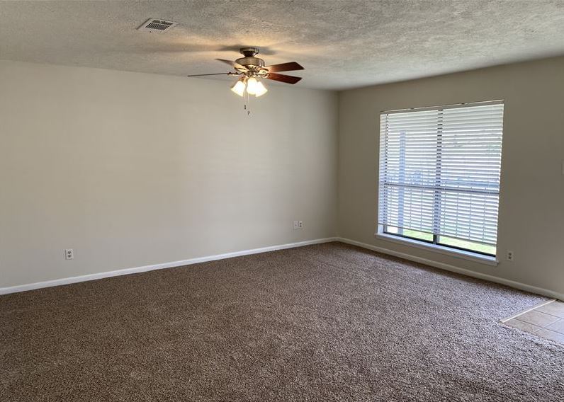Building Photo - 2411 Pedernales Dr