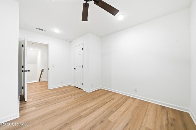 Building Photo - 106 Sandcastle Wy