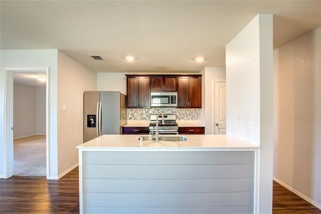 Building Photo - 404 Falling Star Dr