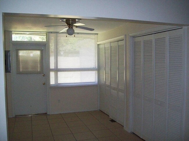 Building Photo - 6713 St Olaf Dr