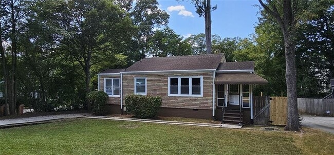 Building Photo - 1205 Edie Ave SE