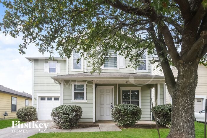 Primary Photo - 411 Remington Creek Dr