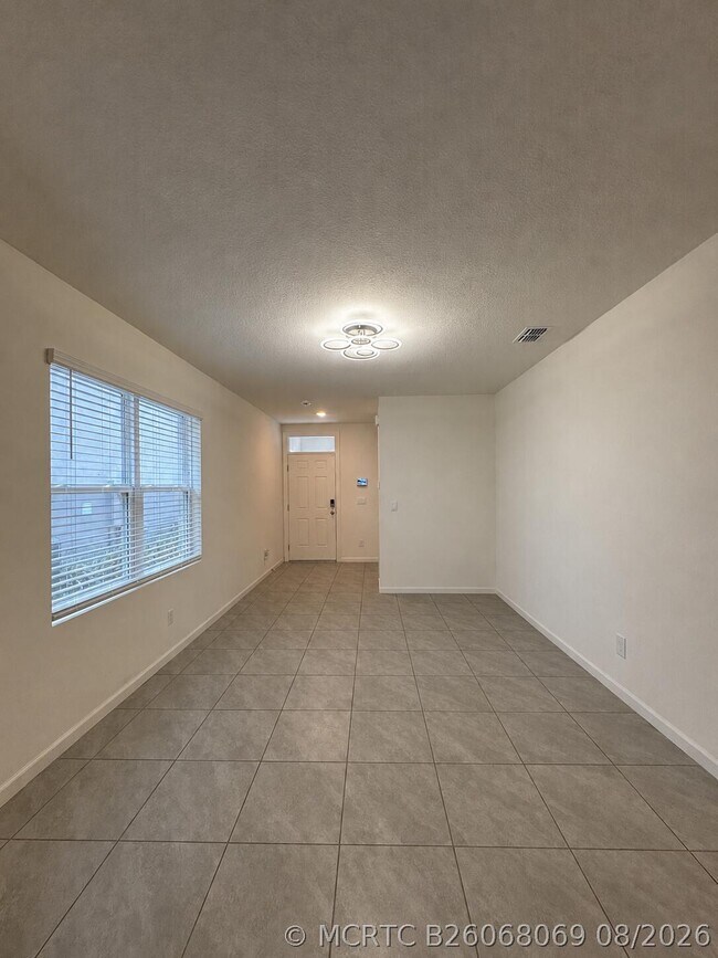 Building Photo - 12251 Nettuno Wy