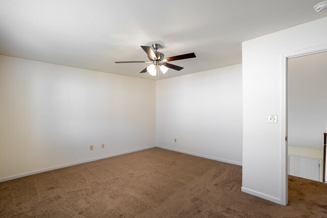 Building Photo - 3531-3533 Prescott Dr.