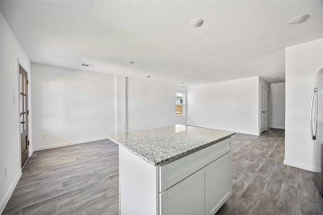Building Photo - 16515 Jasmine Marie Pl