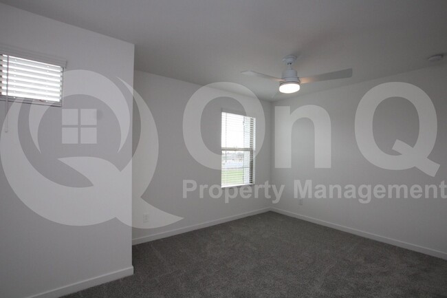 Building Photo - 7442 W Nicolet Ave