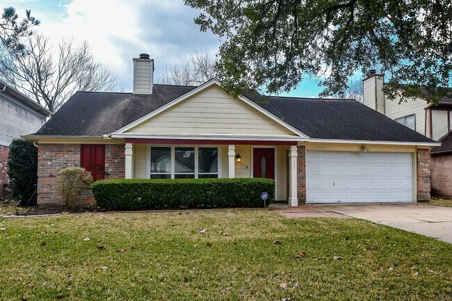 Building Photo - 3402 Hidden Creek Dr