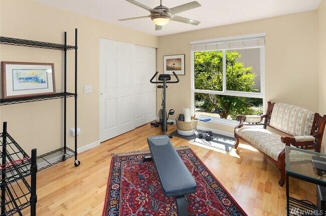 Bedroom 1 - 1605 102nd Pl NE