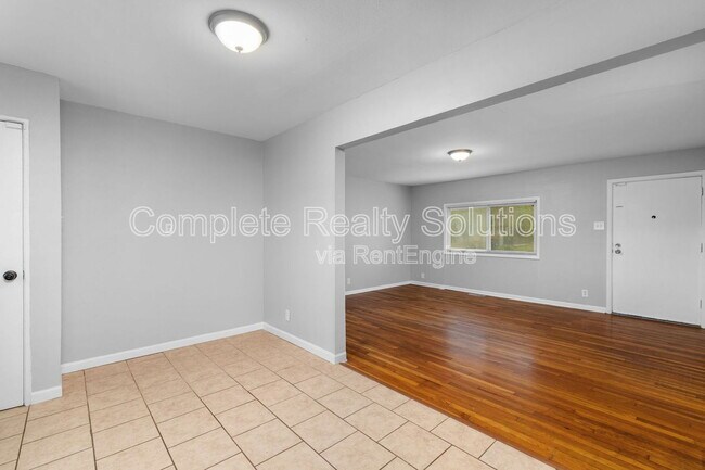 Building Photo - 3429 Ranch Ln