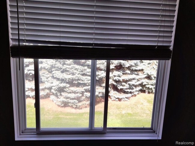 Building Photo - 14474 Shadywood Dr