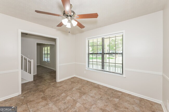 Building Photo - 2808 Porter Dr