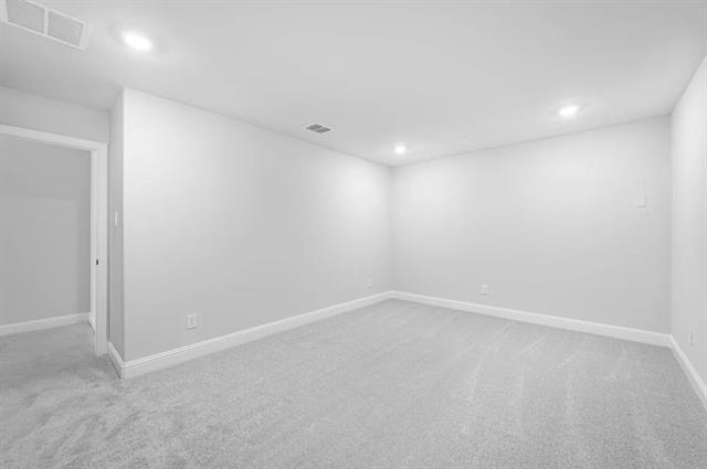 Building Photo - 1712 Goldenrod Dr