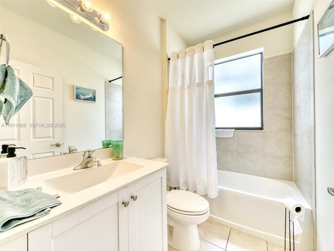 Building Photo - 10583 W 35th Way