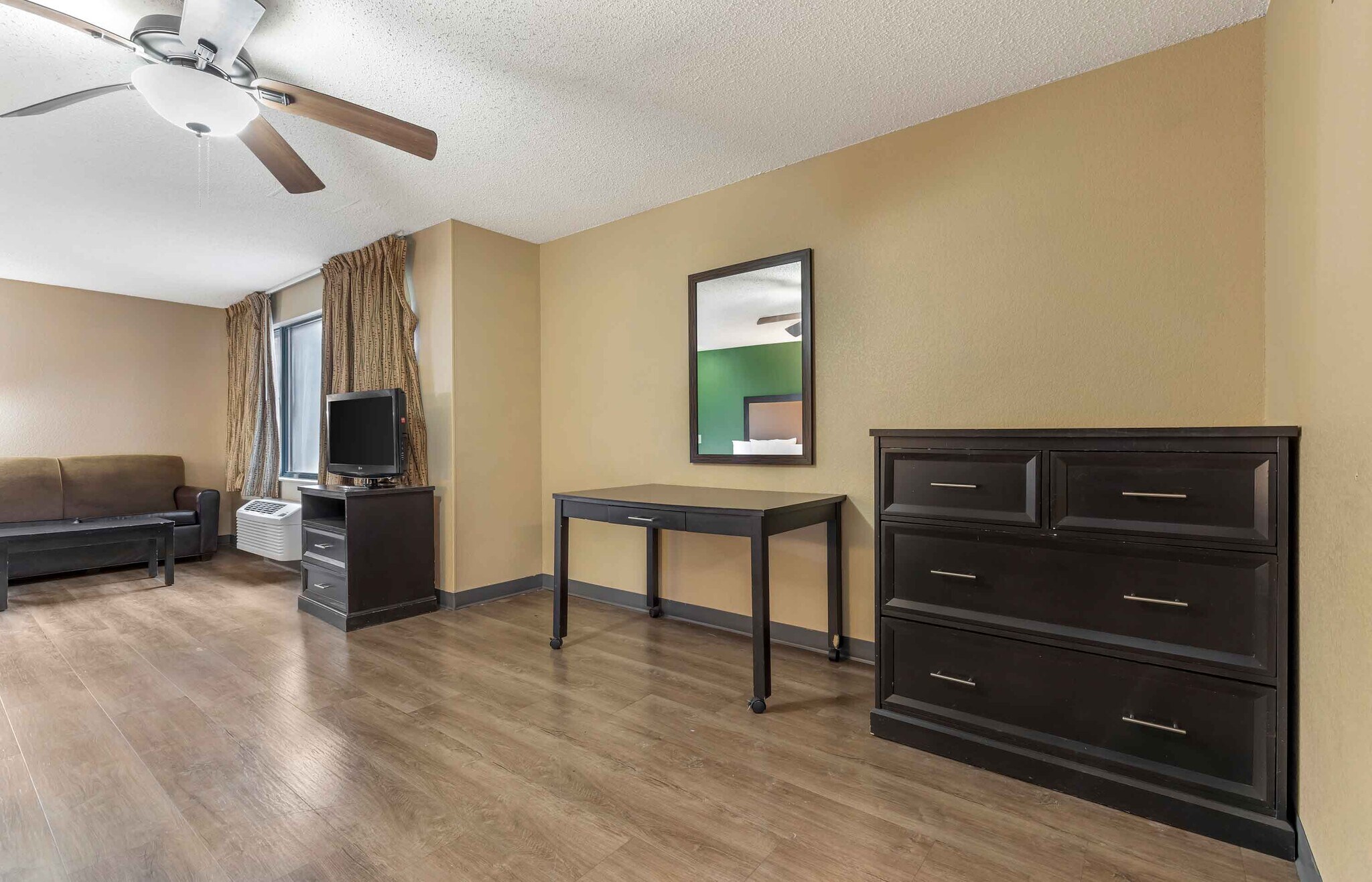 Building Photo - Furnished Studio-Austin - Northwest - Lakeline Mall