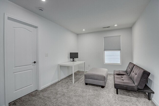 Building Photo - 1782 Autumn Maple Dr