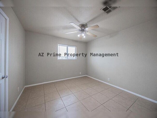 Building Photo - 2062 E Nancy Ln
