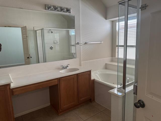 Building Photo - 1326 Greenhaven Dr