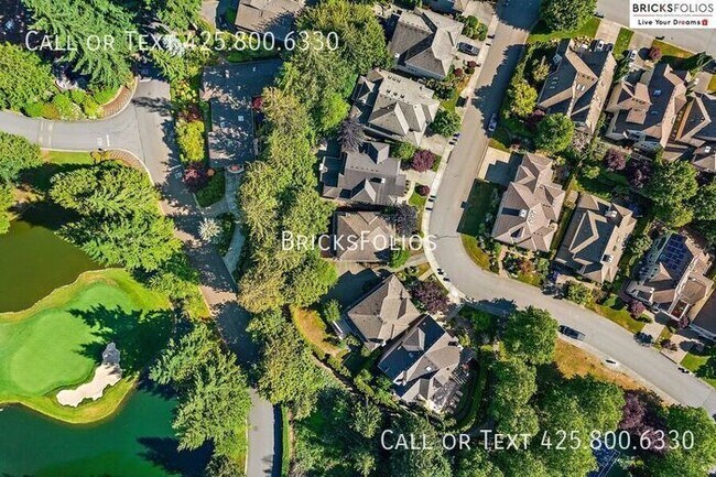 Building Photo - Luxurious 4-bedroom home in Sammamish with...