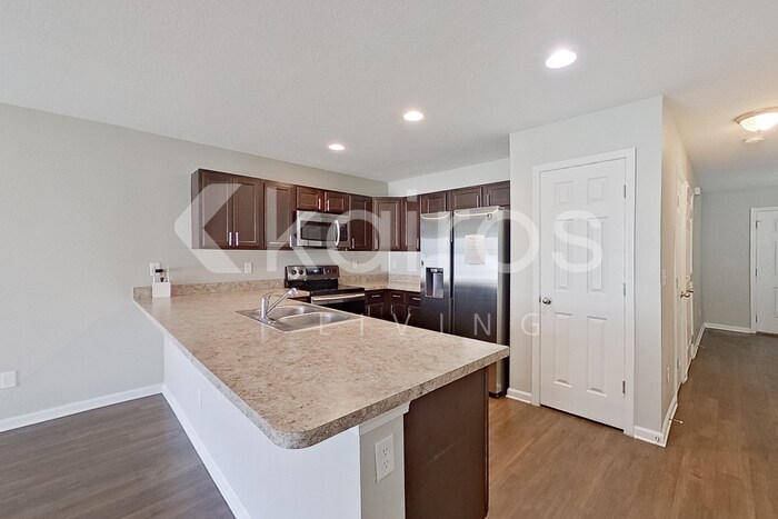 Building Photo - 1305 Mull St