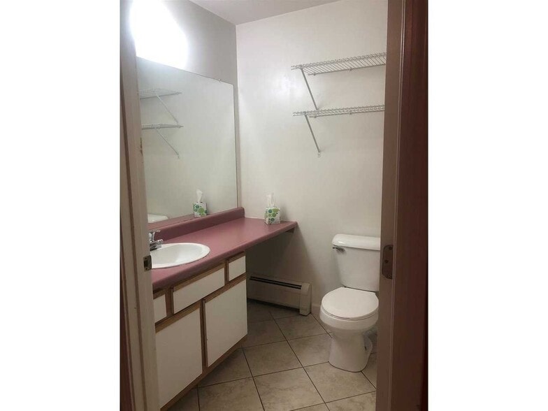 Building Photo - 287 Hildred Dr
