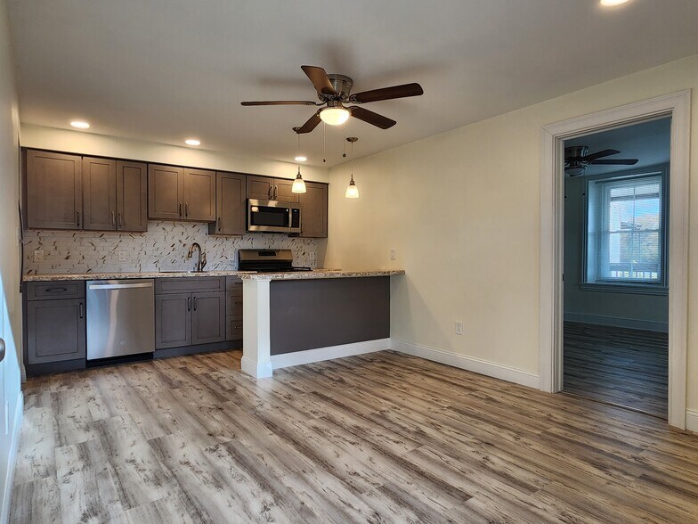 LR and Kitchen - 500 Radcliffe St