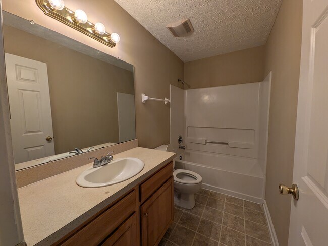 Building Photo - 3417 Quinlan Blvd