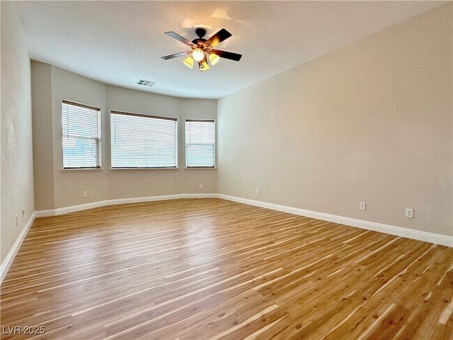Building Photo - 2745 Borthwick Ave