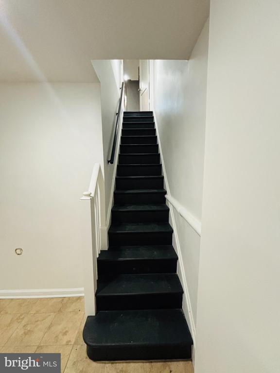 Building Photo - 1397 Sheridan St NW