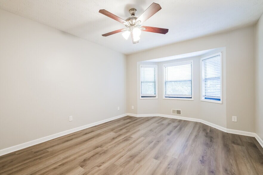 Building Photo - 5503 Springwood Ln