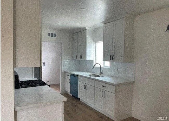 Building Photo - 21329 Jaffrey Ave