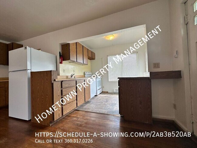 Building Photo - 9906 Croft St S