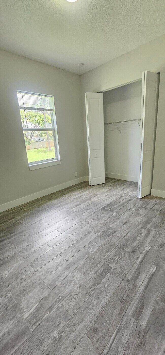 Building Photo - 17186 84th Ct N