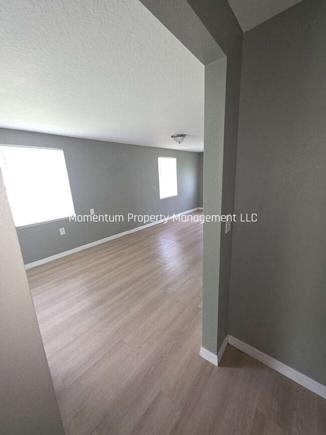 Building Photo - 3341 S Combee Rd