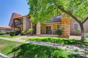Building Photo - 5405 Indian River Dr