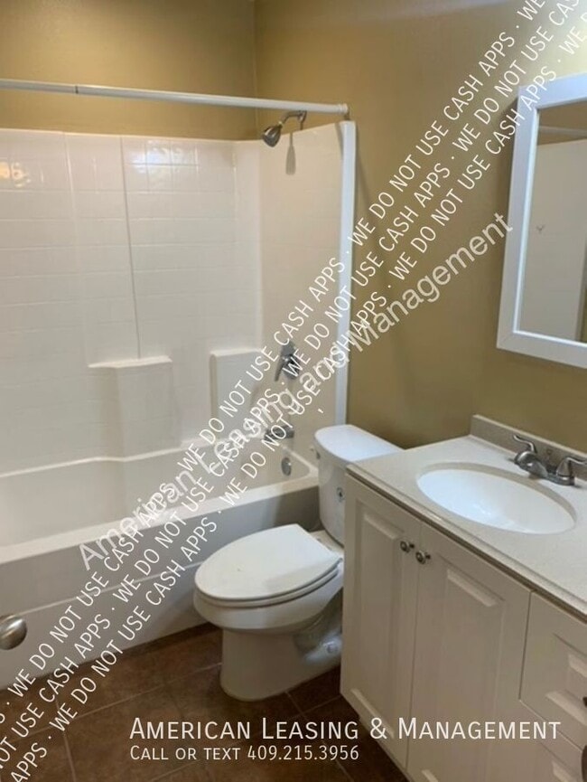 Building Photo - 800 Treadwell Ave