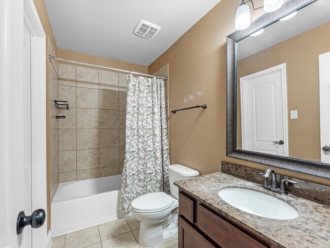 Building Photo - 15819 Graham Spring Ln