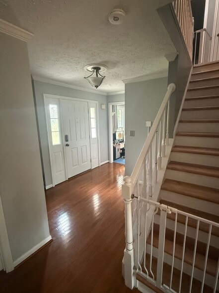 Building Photo - 127 Pilgrim Cove