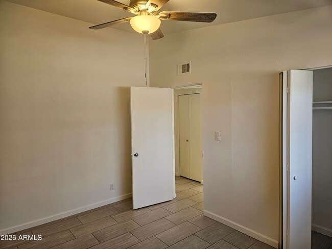 Building Photo - 2336 N 46th St