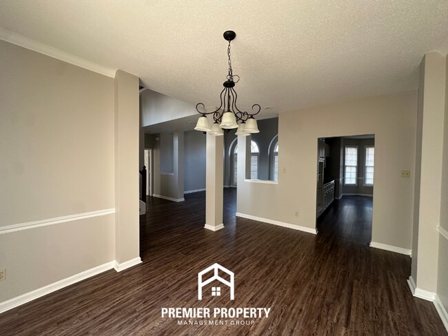 Building Photo - Massive 4BR/2.5BA Executive Home in Berryhill Farms | Cul-de-Sac & 3,300+ Sq Ft