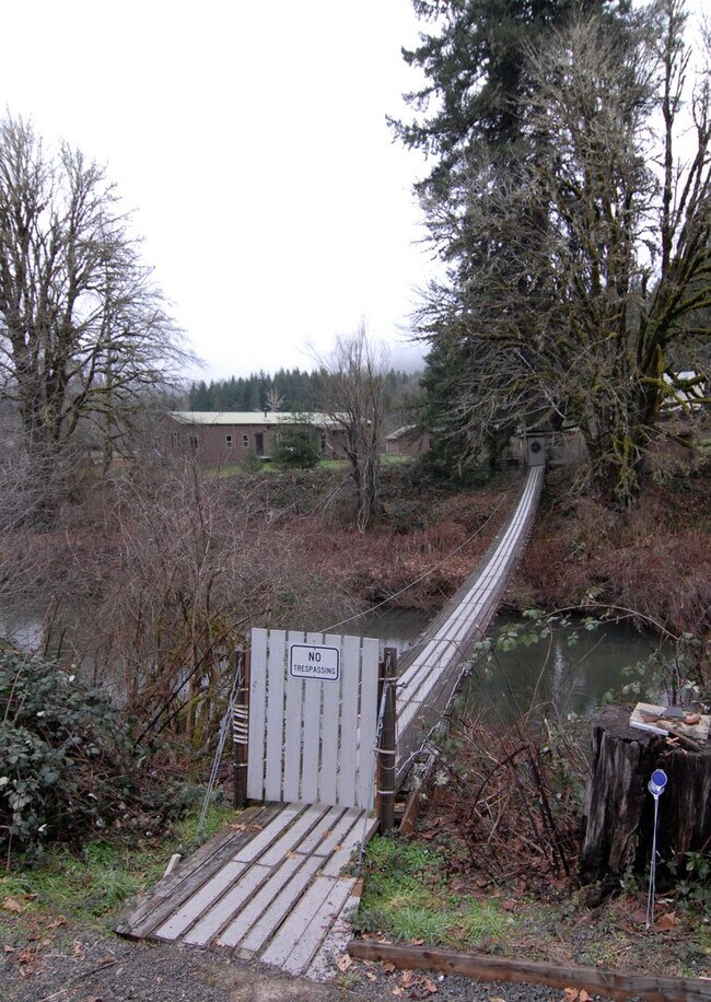 Building Photo - Riverfront property in Coast Range