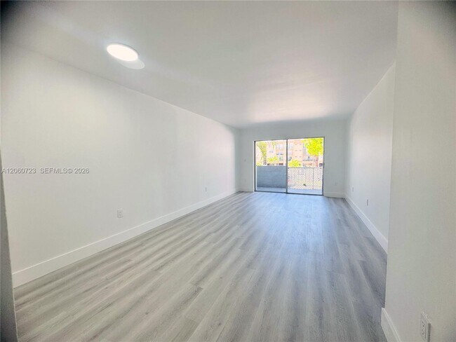 Building Photo - 6095 W 18th Ave