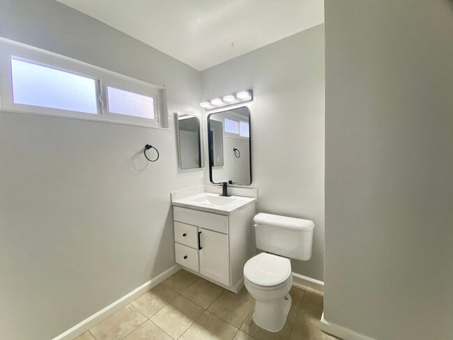 Building Photo - Upgraded 3-Bedroom 2-Bathroom Home for Rent - Union City!