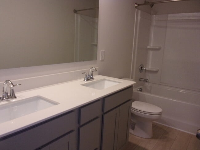 Building Photo - Recently Constructed 3 Bedroom 2 1/2 Bath Home in Walkers Mill