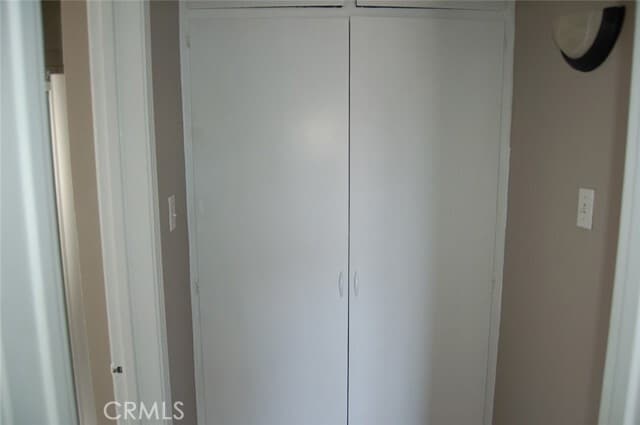 Building Photo - 667 N Towne Ave