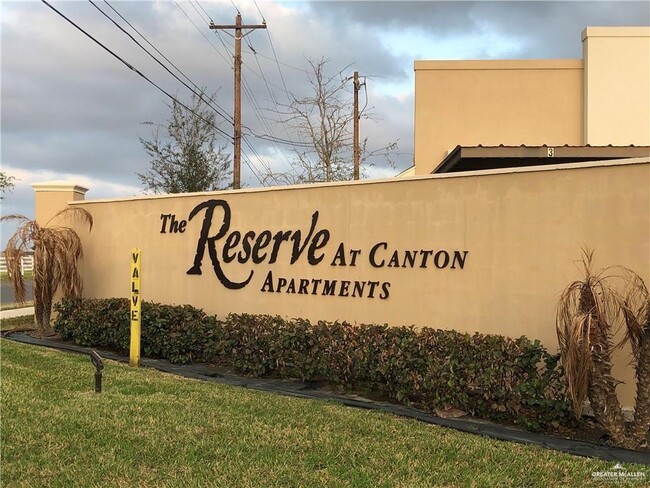 Building Photo - 18 Sabercat Ave