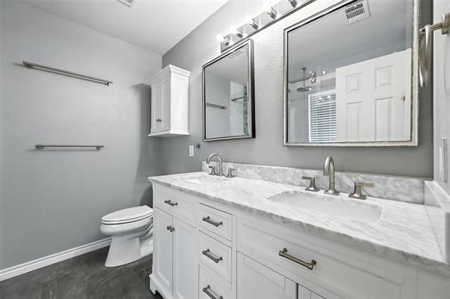 Building Photo - 13129 Settlers Trail