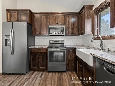 Building Photo - 117 Mill Rd