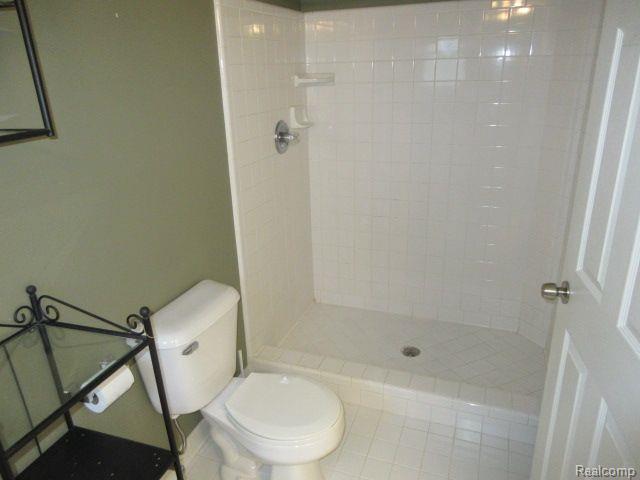 Building Photo - 3061 Talon Cir